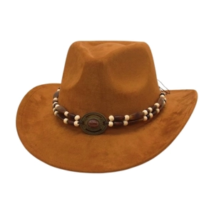 Chapeau de cowboy en daim marron classique avec bande perlée et boucle en bronze