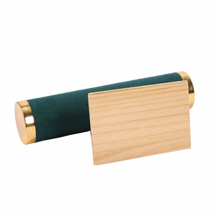 Espositore per gioielli in legno massello con barra in velluto verde e tappi d'oro