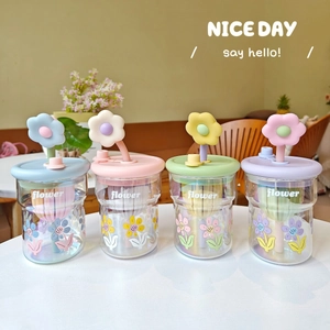 Lot de bouteilles d'eau en verre floral pastel avec pailles fleurs 3D et infuseur de thé