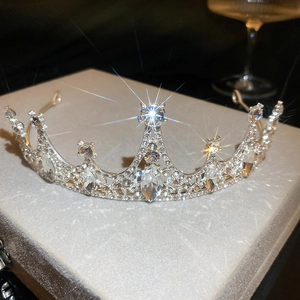 Luxury gold tiara headband with sparkling crystals for princess party costume
