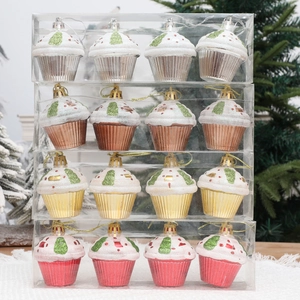 Set of 16 cupcake-shaped Christmas tree ornaments in four metallic colors with hanging strings