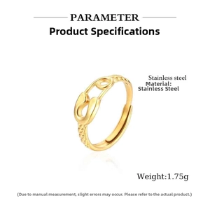 Macro detail of golden safety pin ring in stainless steel with 1.75g weight info