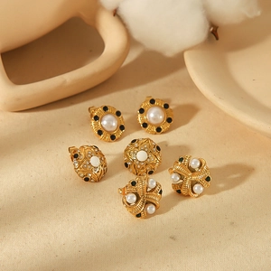 Boucles D'oreilles Puces Künstliche Perles Rondes Vintage Pour Femmes Acier Inoxydable Plaqué Or 18K Style Baroque Français