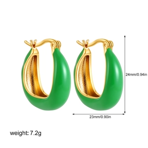 Dimensioni dettagliate dei cerchi in oro 18K con smalto verde e altezza di 24mm