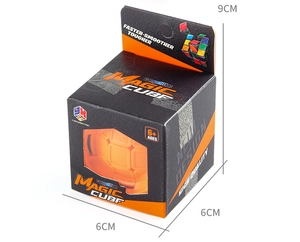 Detail view of smooth speed cube in retail box with dimensions 9cm height and 6cm width