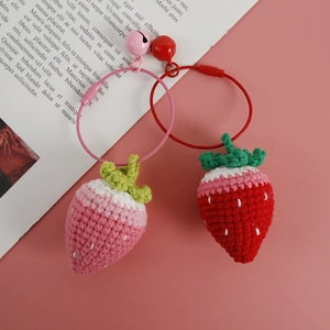 Handmade Crochet Knitted Strawberry Keychain Yarn Fruit Bag Pendant With Bell Cute Decorative Keyring