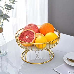 Panier à fruits en métal doré avec base en marbre au style nordique pour décoration de table