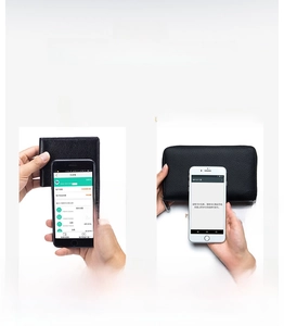 Comparison showing RFID anti-scanning technology versus ordinary leather wallet security