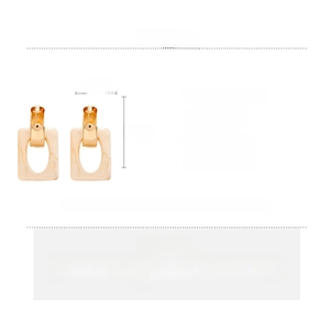 Detailed size specifications for resin geometric hoop earrings in beige and gold finish