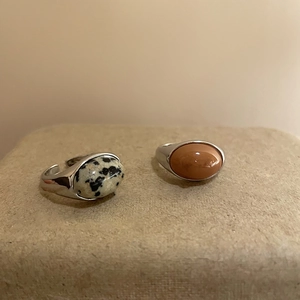 Minimalist open rings with oval natural dalmatian jasper and brown stones in silver finish