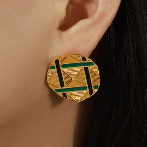 Fashion gold-plated round pyramid earrings with green enamel and geometric texture
