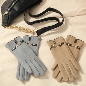Women Winter De Velvet Warm Gloves Windproof Touch Screen Driving Elegant Metal Horsebit Buckle Decoration