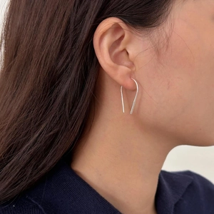 Minimalist 925 sterling silver U-shaped hoop earrings with a high-polished finish