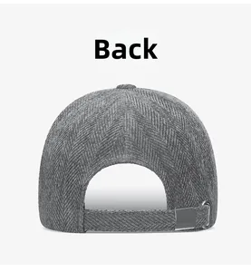Vue arrière détaillée de la casquette à chevrons gris avec boucle en métal réglable