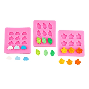 Set di stampi in silicone rosa a 9 cavità per forme a nuvola e foglia d'acero con campioni