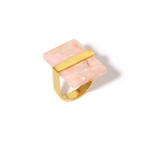 Minimalist U-shaped 18k gold stainless steel ring with a rectangular pink resin stone inlay