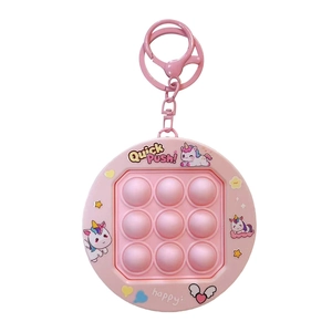 Rosa Einhorn Quick Push Fidget Toy Schlüsselanhänger mit neun Bubbles zum Stressabbau