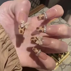 Faux Ongles Coffin Long Imprimé Léopard Avec Noeud 3D Décoration Strass Ongles Artificiels Pour Femmes