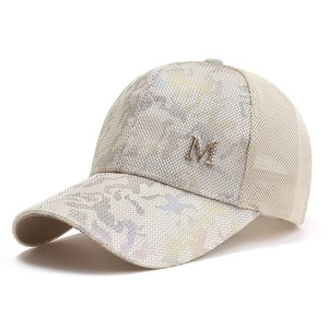 Unisex camouflage baseball cap with sparkling rhinestone M logo and breathable mesh back