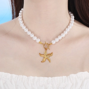 French retro pearl chain bracelet with golden starfish pendant and OT toggle clasp