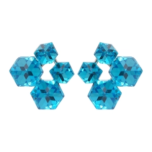 Elegant 18k gold plated silver stud earrings featuring green zircon and pearls