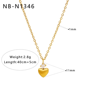Detail view of heart pendant with dimensions, 1mm chain, and 40cm plus 5cm length