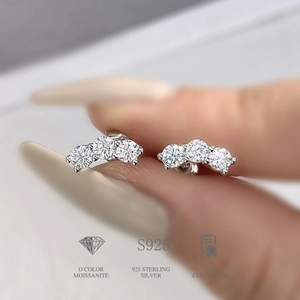 925 Sterling Silver Moissanite Stud Earrings For Women Elegant D Color Curved Three Stone Earrings With Certificate Fine Jewelry Gift