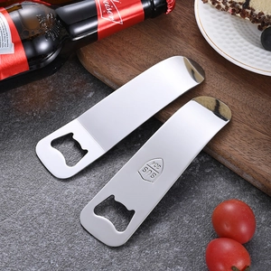 Durable SUS 304 stainless steel flat beer bottle openers for bar and kitchen use