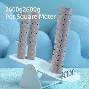 Thick grey non-slip bathroom mat 2600g/㎡ with heavy duty suction cup grip texture