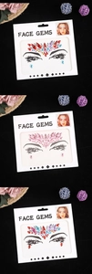 Trois ensembles de strass en acrylique colorés pour maquillage de fête sur emballage