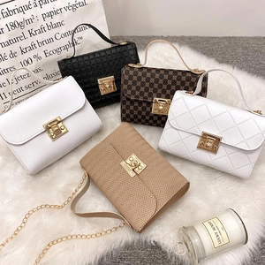 Women Small Square Shoulder Bag PU Leather Quilted Wavy Plaid Chain Crossbody Handbag With Metal Lock