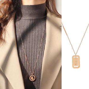 Collana Lunga Vintage Con Pendente A Cuore E Rettangolo Incisa Luck Acciaio Al Titanio Placcato Oro 18K Donna