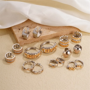 Huggie Hoop Earrings Copper Two Tone Gold Silver Plated Cubic Zirconia Chain Link Heart Twisted Elegant Trendy Jewelry
