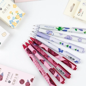 Floral aesthetic retractable 0.5mm gel pens in a 4-piece set with elegant flower patterns