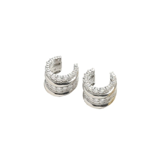 Eleganti orecchini a clip a C multistrato in argento con brillanti zirconi cubici