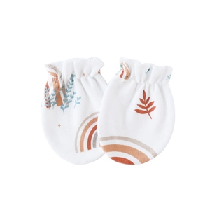 Newborn anti-scratch cotton gloves with cream rainbow print and elastic wrist cuff