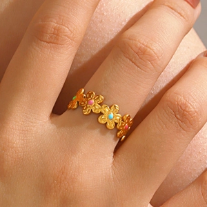 Bague Fleur En Acier Inoxydable Émail Coloré Marguerite Florale Plaqué Or Bijoux De Doigt Réglables Pour Femmes Mode