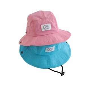 Chapeau de soleil imperméable pour enfants avec patch GO et cordon réglable deux tons