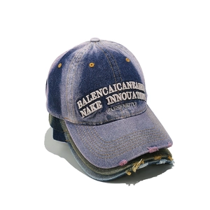 Cappellini da baseball in denim sbiadito con ricamo 3D e dettagli vintage usurati