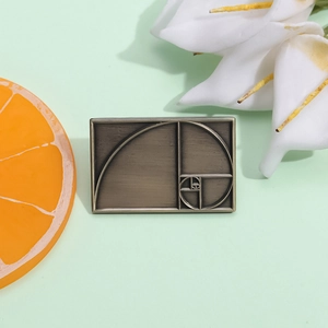 Vintage Golden Ratio Fibonacci Spiral Geometric Alloy Brooch Pin Creative Math Art Badge For Bag Clothing Decoration