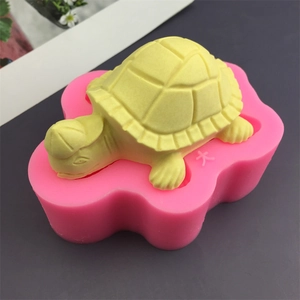 Macro detail of large turtle silicone mold showing shell texture and 3D turtle shape