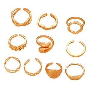 10-teiliges vergoldetes geometrisches Ring-Set mit Wassertropfen- und Lavadesign, verstellbar