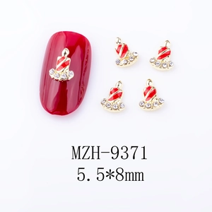 Detail von Weihnachts-Nagelkunst-Charm MZH-9371 mit roten Streifen und Strass in 5,5x8mm