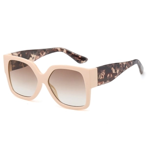 Gafas de sol cuadradas vintage beige con lentes degradadas marrones y patillas de carey