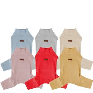 Jersey de cuello alto para mascotas en seis colores con etiqueta de corazón de cuero
