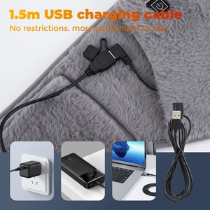 Detail of the 1.5m USB cable and soft plush texture of the gray electric waist warmer