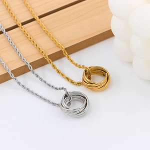 Minimalist stainless steel interlocking ring pendant necklace in gold and silver finish