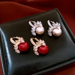 Vintage Elegant 18K Gold Plated Copper Huggie Earrings With Round Faux Artificial Pearl And Zircon Clusters For Women