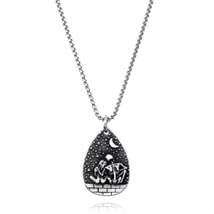 Collier punk gothique avec pendentif couple de crânes en argent vieilli et chaîne