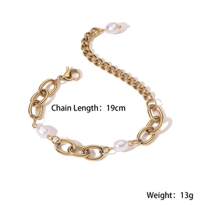 18K gold plated stainless steel bracelet with white pearls featuring 19cm chain and lobster clasp